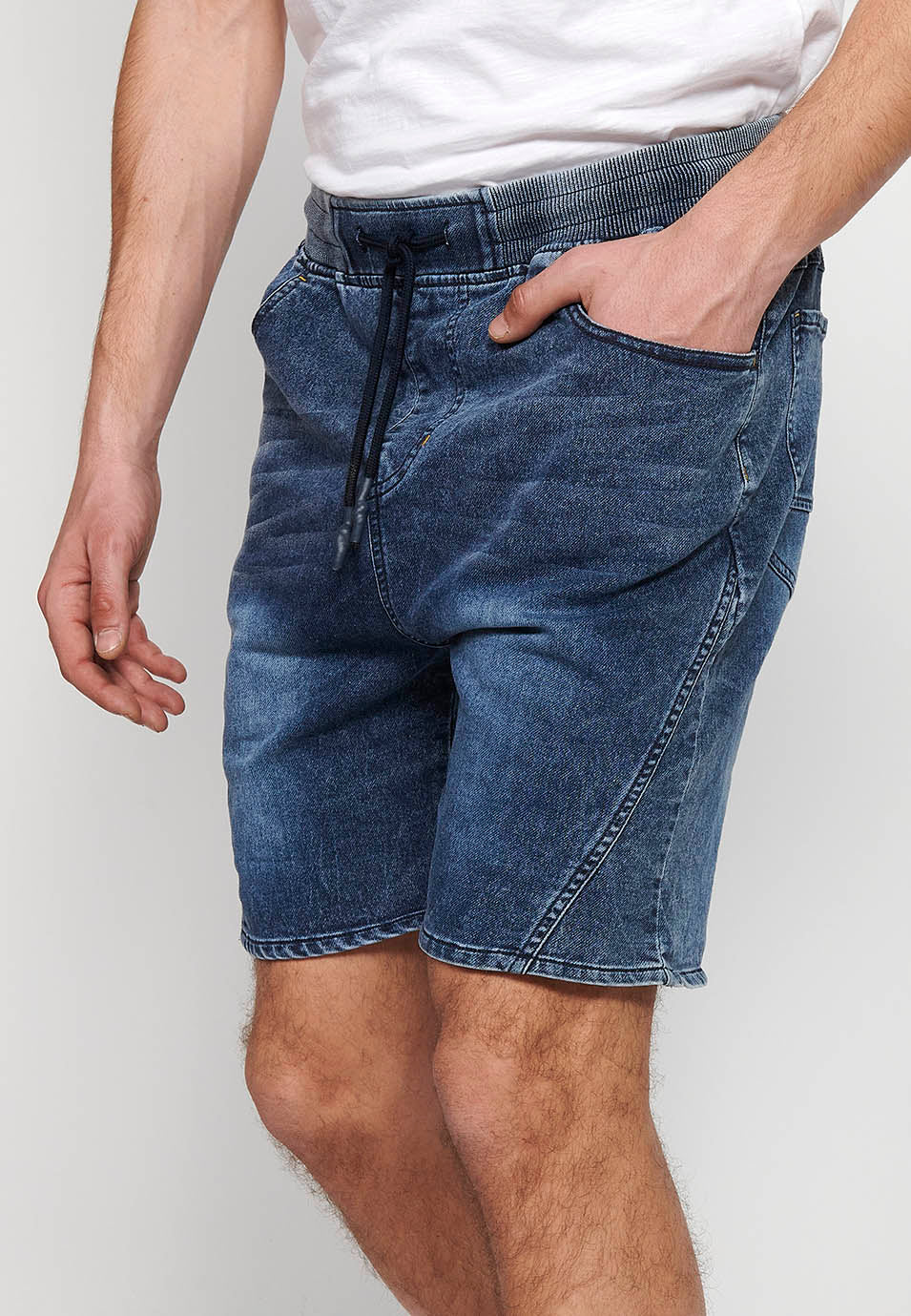 Short jogger denim hombre azul oscuro - Koroshi 2411PS88