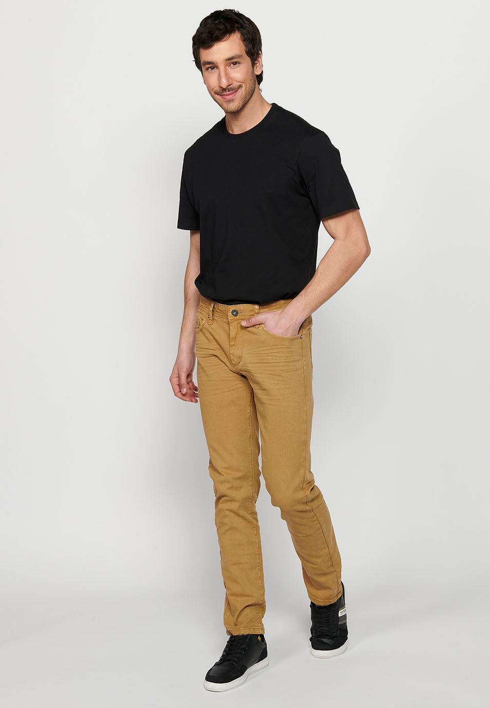 Tan men's regular straight five-pocket pants - Koroshi 2411PT01