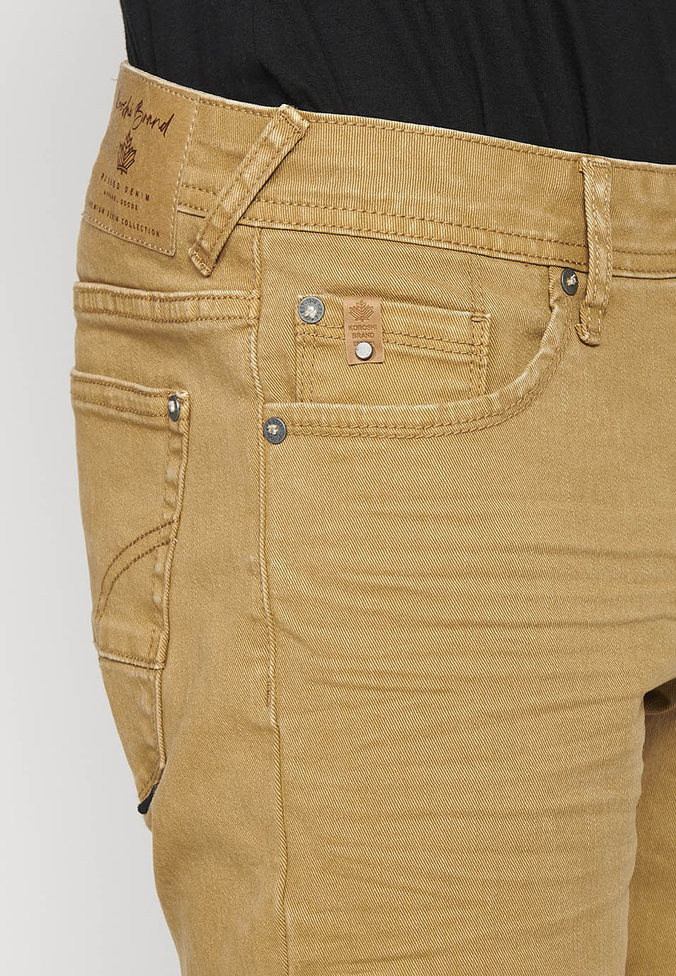 Tan men's regular straight five-pocket pants - Koroshi 2411PT01
