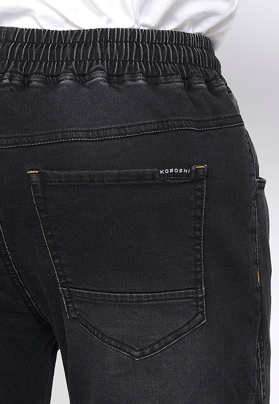 Pantalón jogger vaquero slim fit hombre black denim - Koroshi 2411PT85