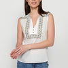 Sleeveless blouse. embroidered round neckline with opening, for women | Current Fashion