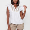 Blusa con manga corta volante de detalle bordado delantero para mujer | Moda Actual