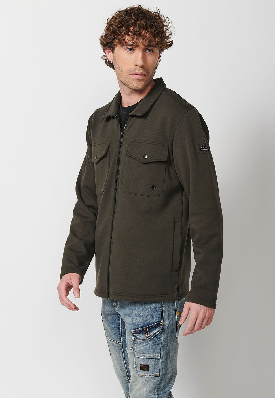 2421CL04-000061-2421CL04_000061_2