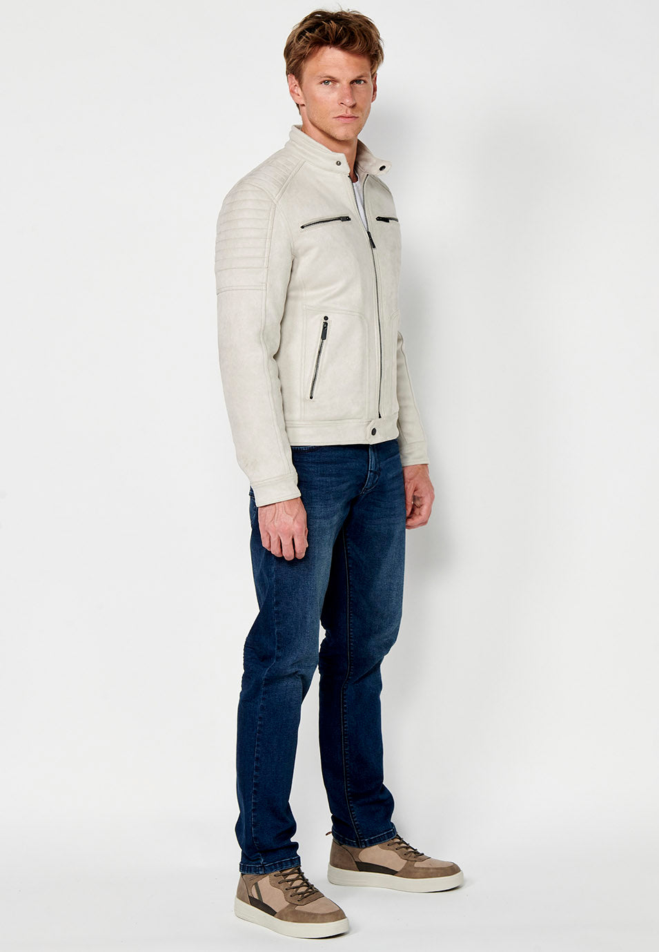 2421JA07-000062-2421JA07_000062_2