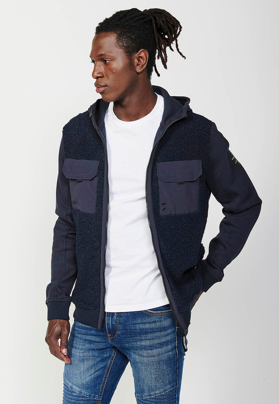 Veste sweat-shirt homme à manches longues avec poches avant et revers