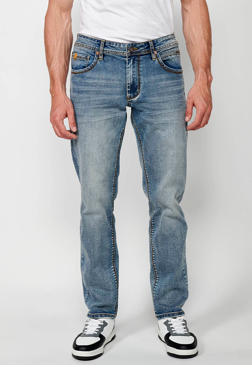 2421PT24-000300-2421PT24_000300_2