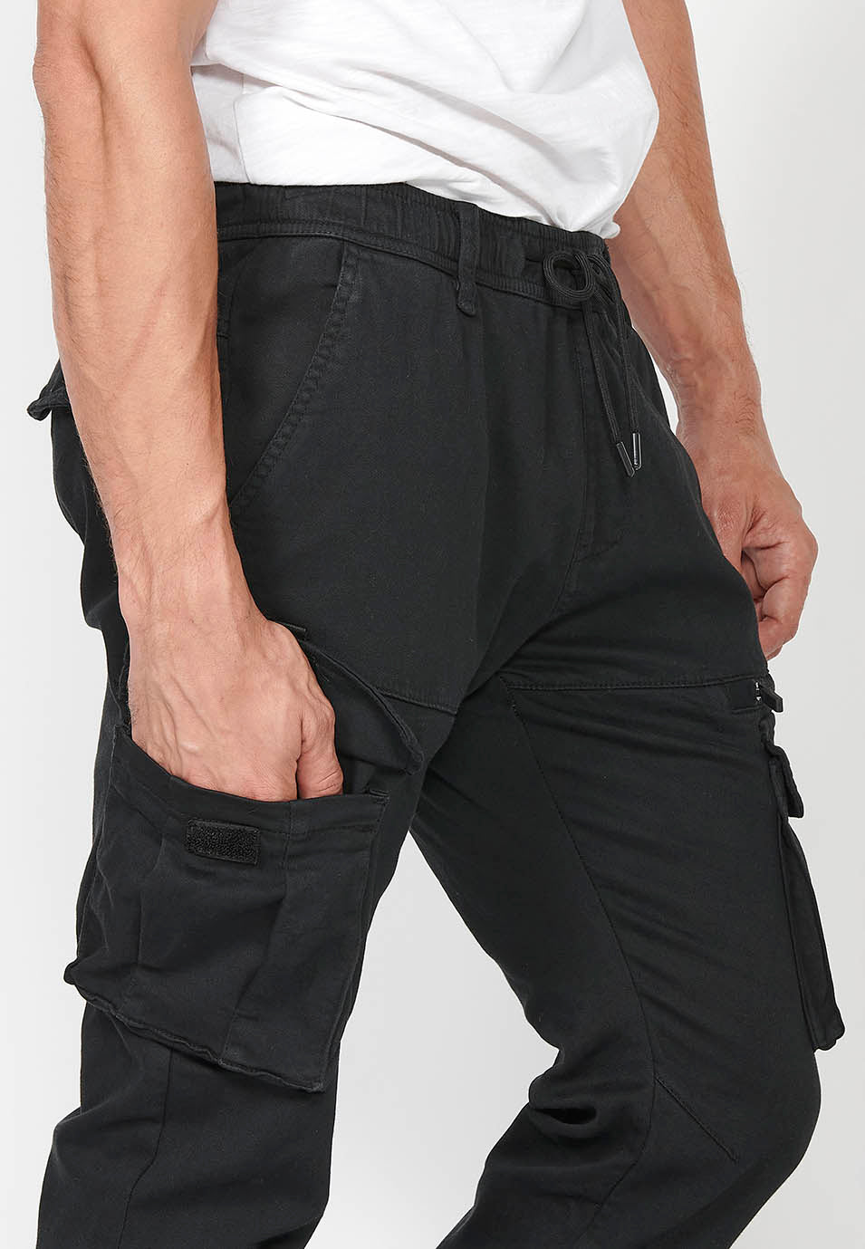 Pantalón largo jogger hombre