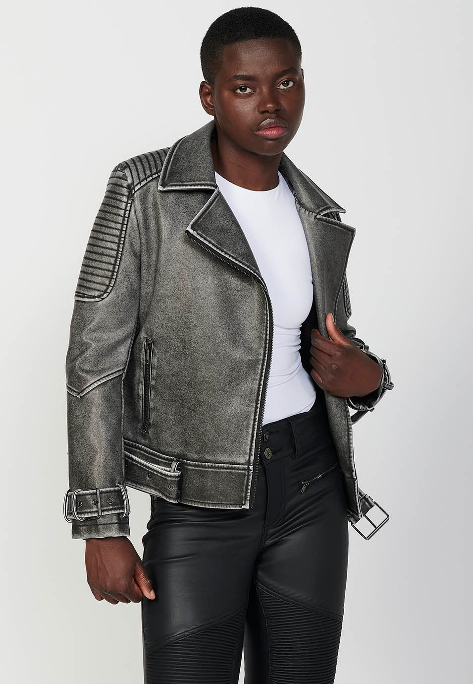 2422JA20-000005-2422JA20_000005_8