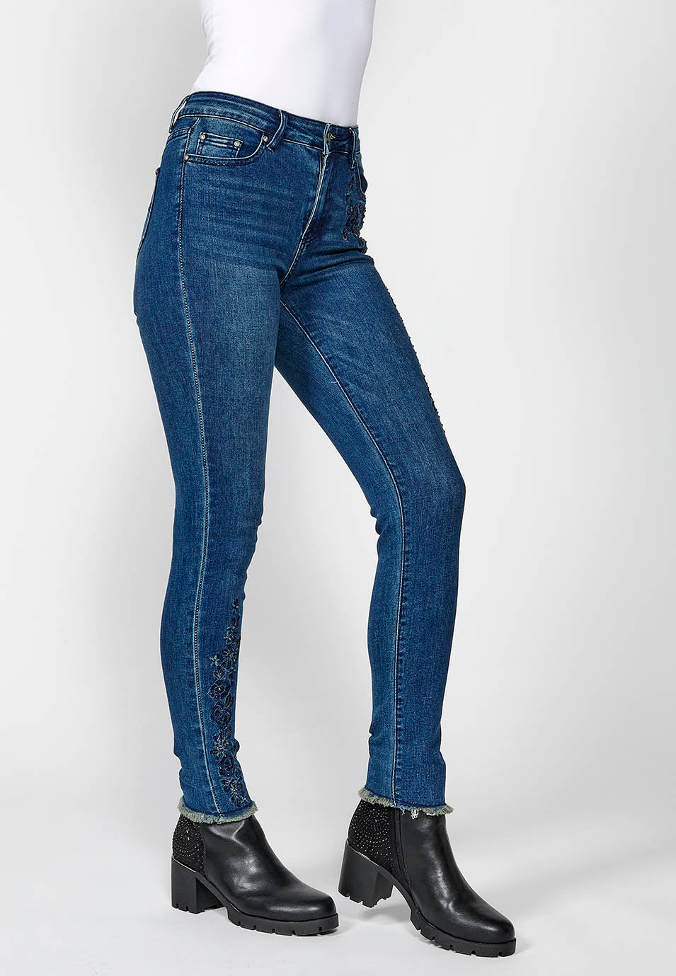 2422PT00-000302-2422PT00_000302_3