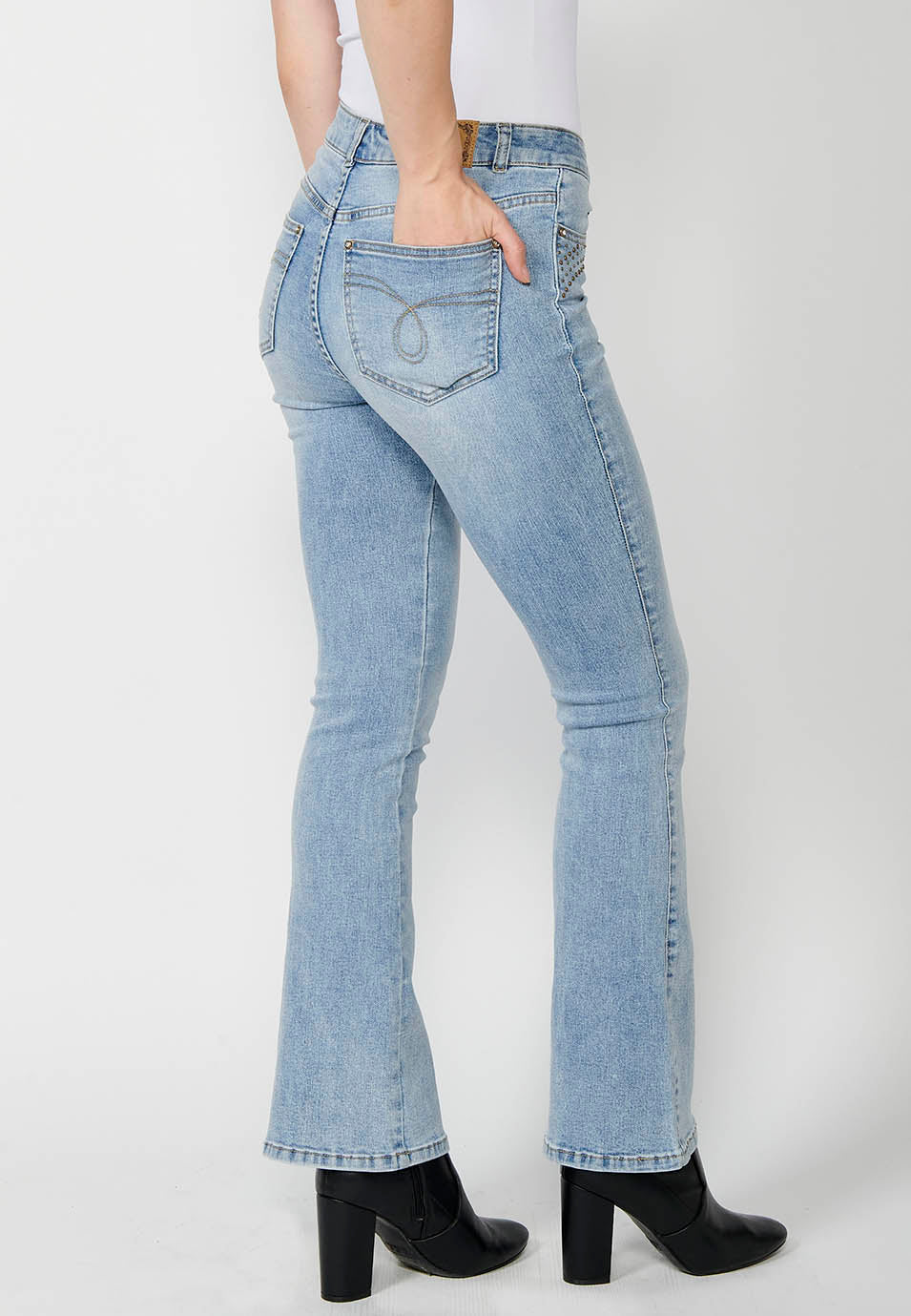 2422PT02-000300-2422PT02_000300_6