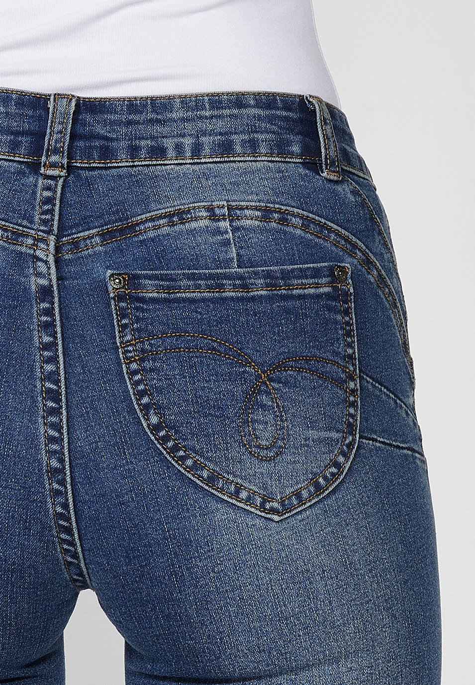 2422PT05-000301-2422PT05_000301_8