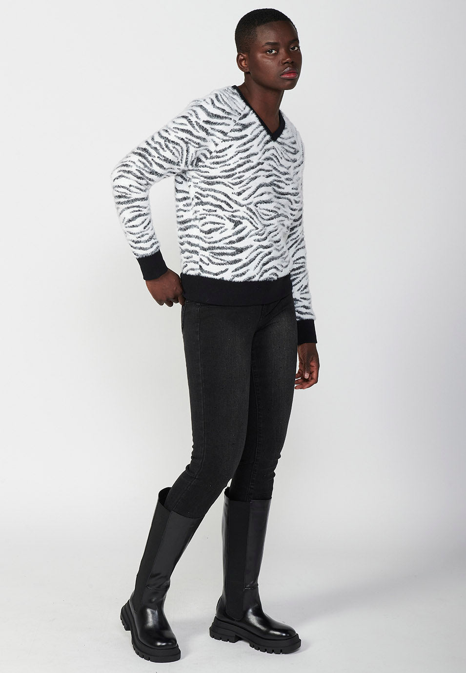 2422TR02-000030-2422TR02_000030_2