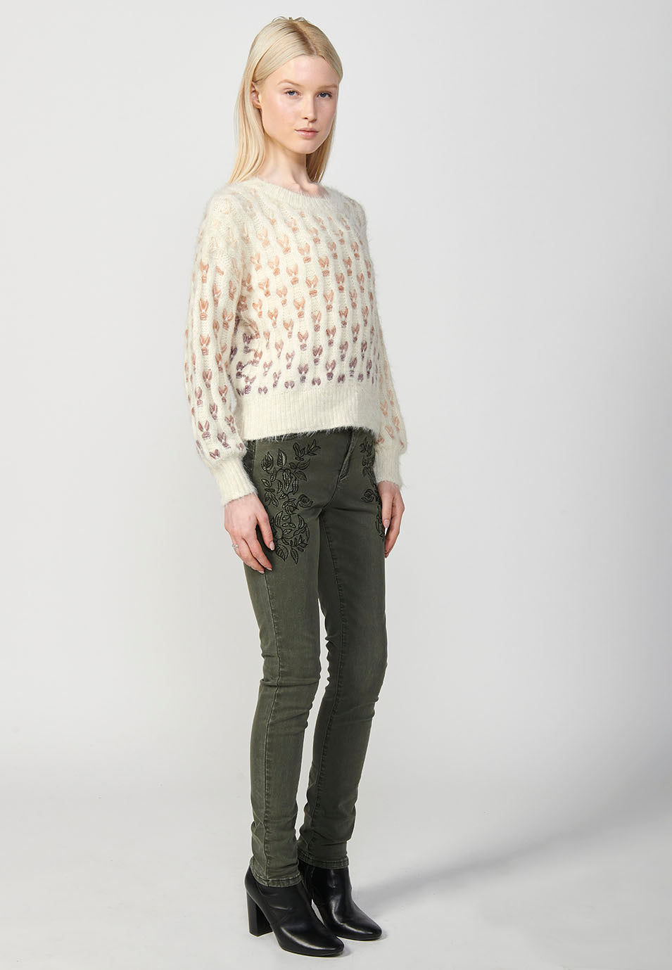 2422TR10-000030-2422TR10_000030_2