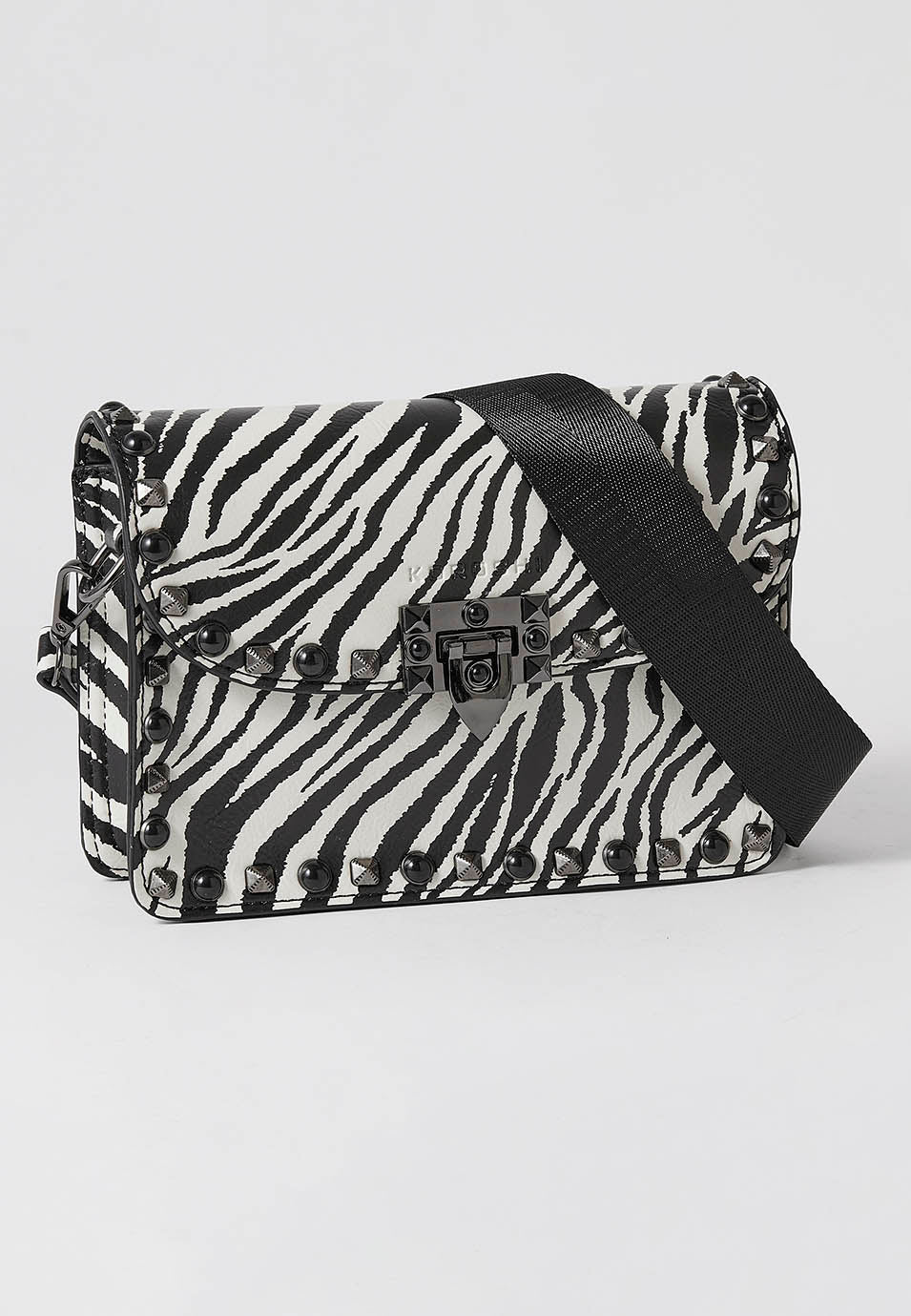 2422ZB00-000001-2422ZB00_000001_3