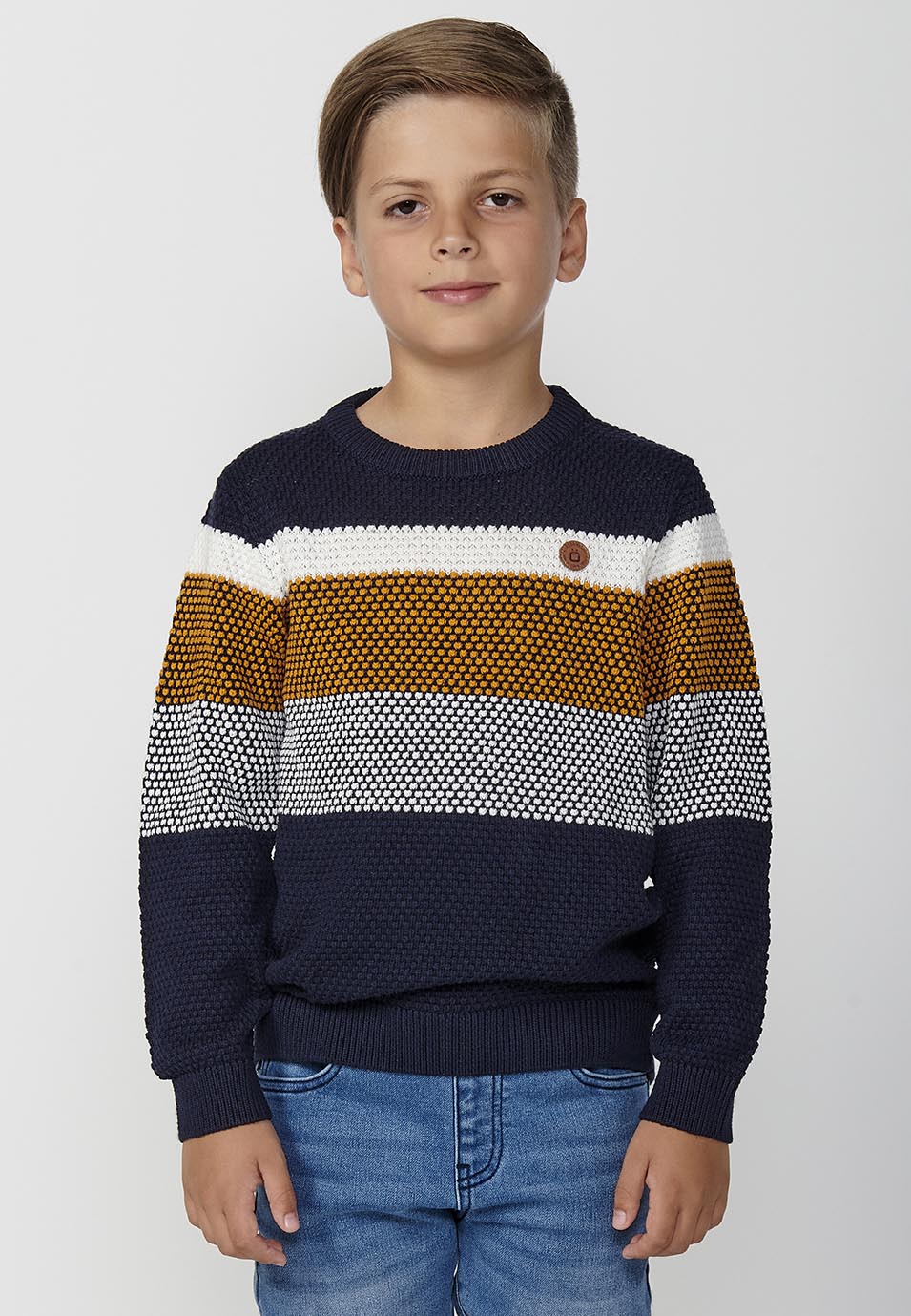 2424TR01-000027-2424TR01_000027_2