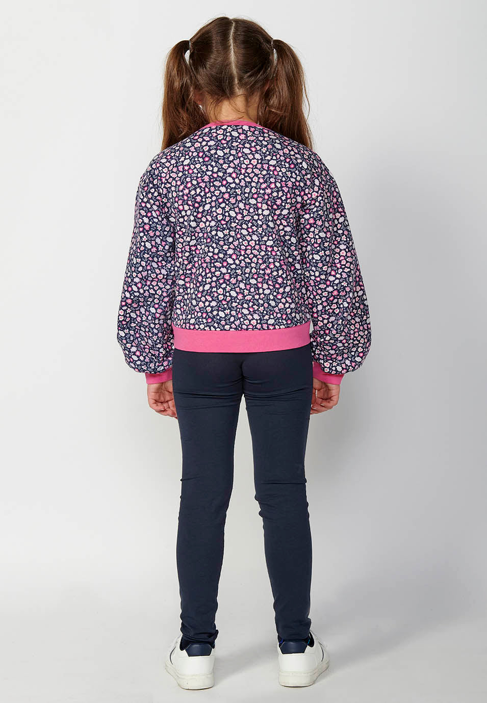 2425PT03-000039-2425PT03_000039_3