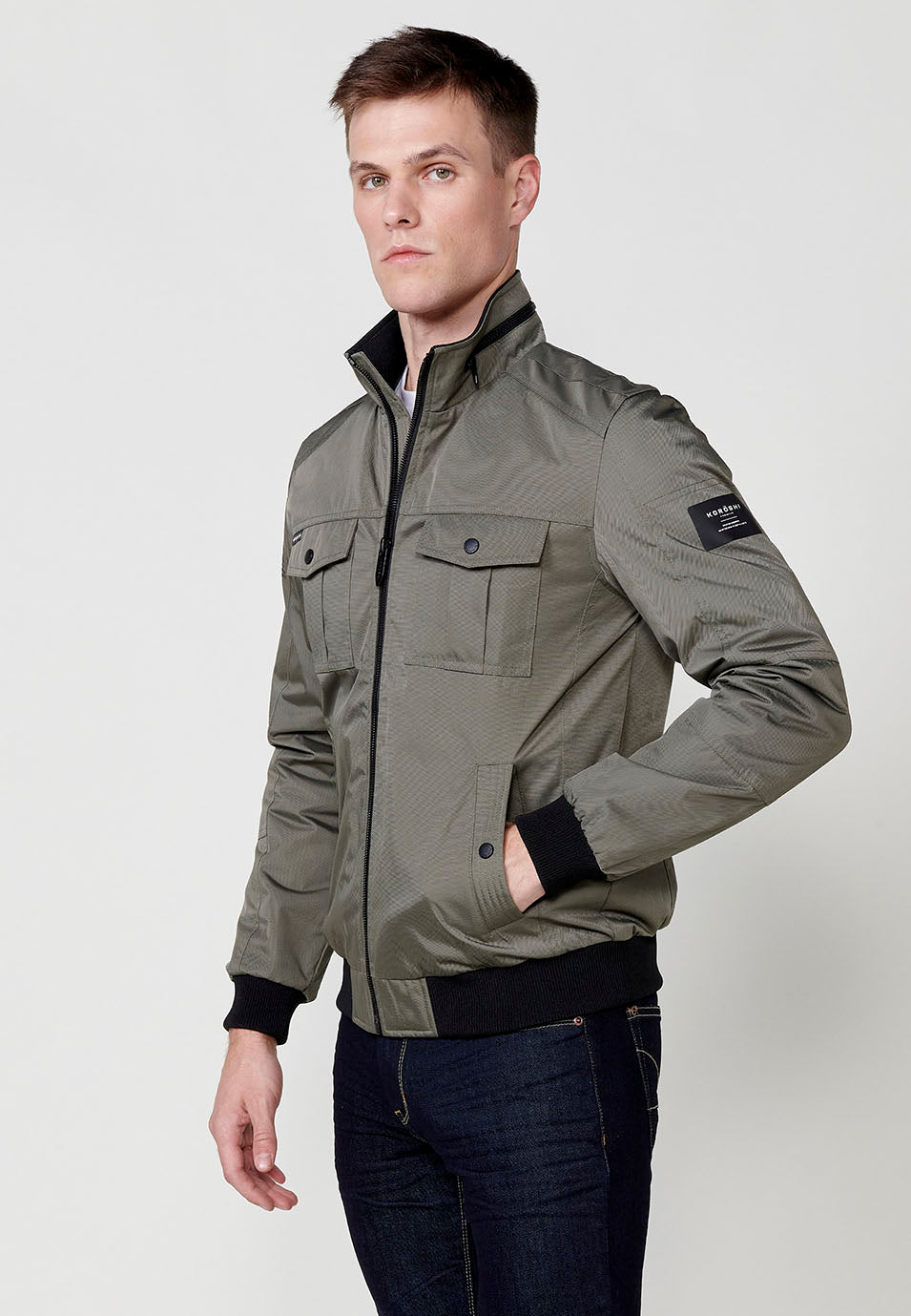 Image 1 for product 2511JA17 with color 000010