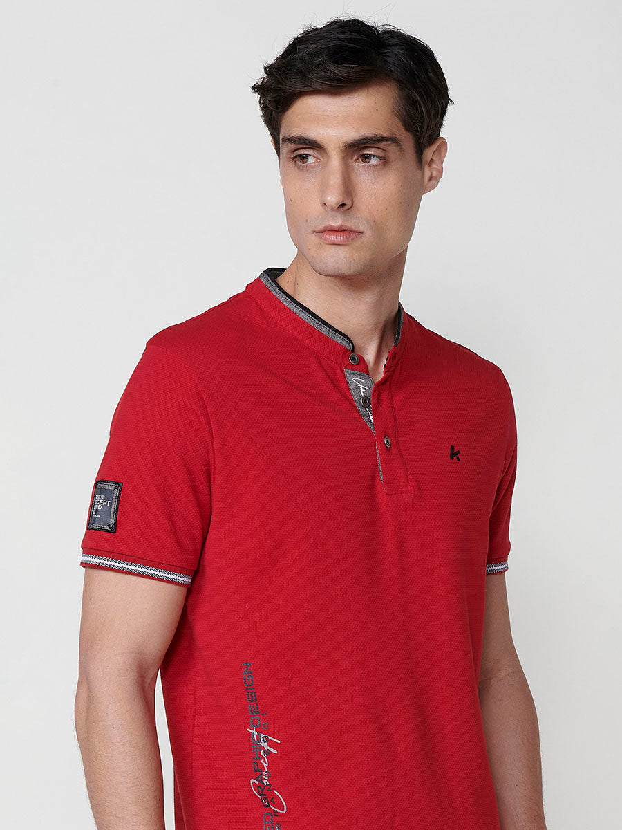 Piqué-Poloshirt mit Mandarinkragen und kurzen Ärmeln für Herren, Rot – Koroshi 2511PC26