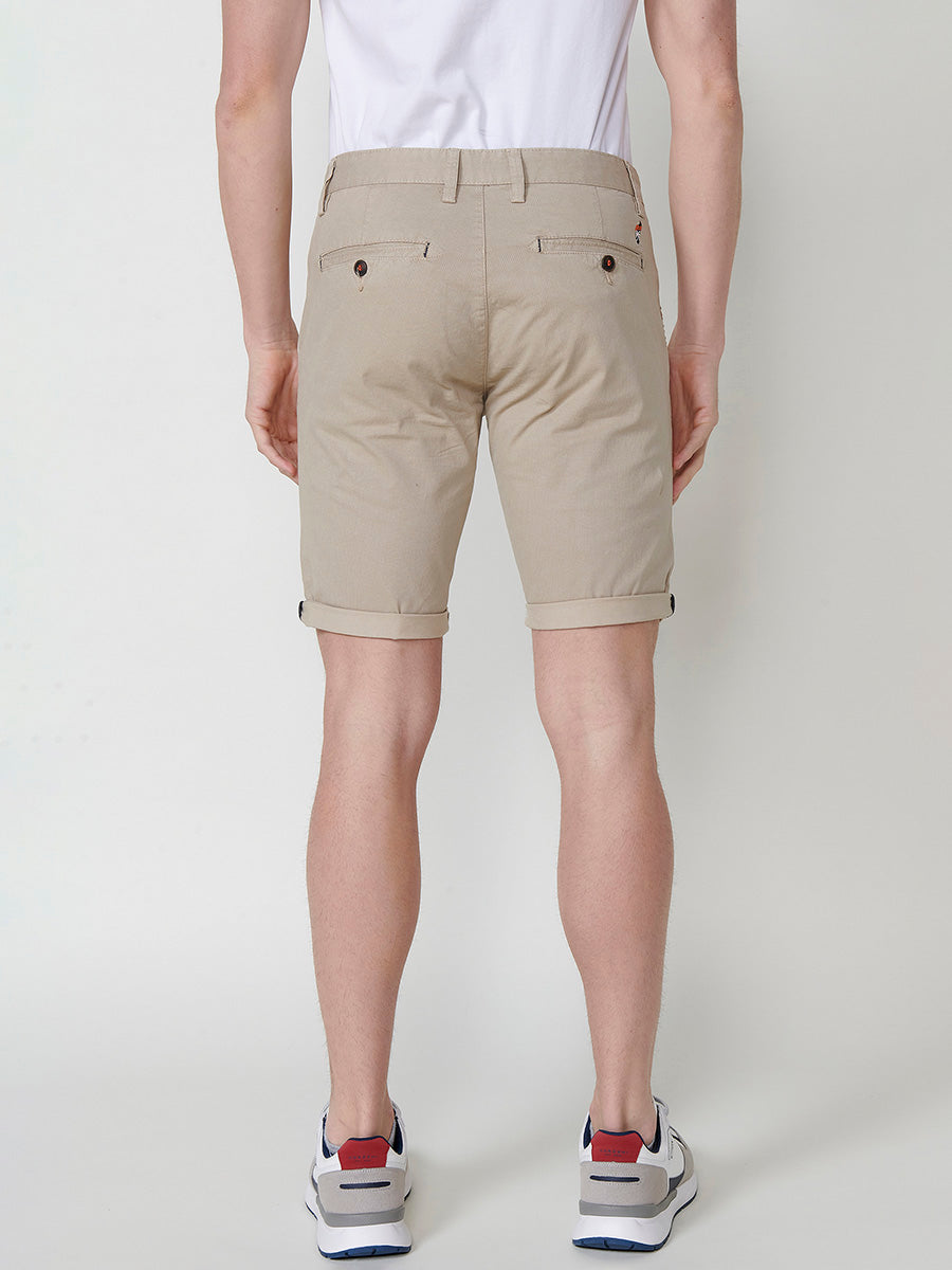 Herren-Chinoshorts aus Baumwolle mit Mikrodruck in Steinoptik – Koroshi 2511PS08