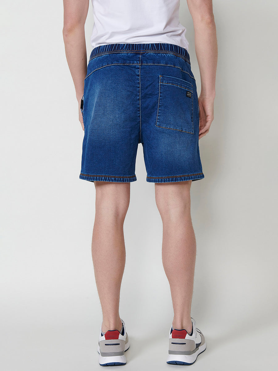 Men's washed denim knit jogger shorts medium blue - Koroshi 2511PS88