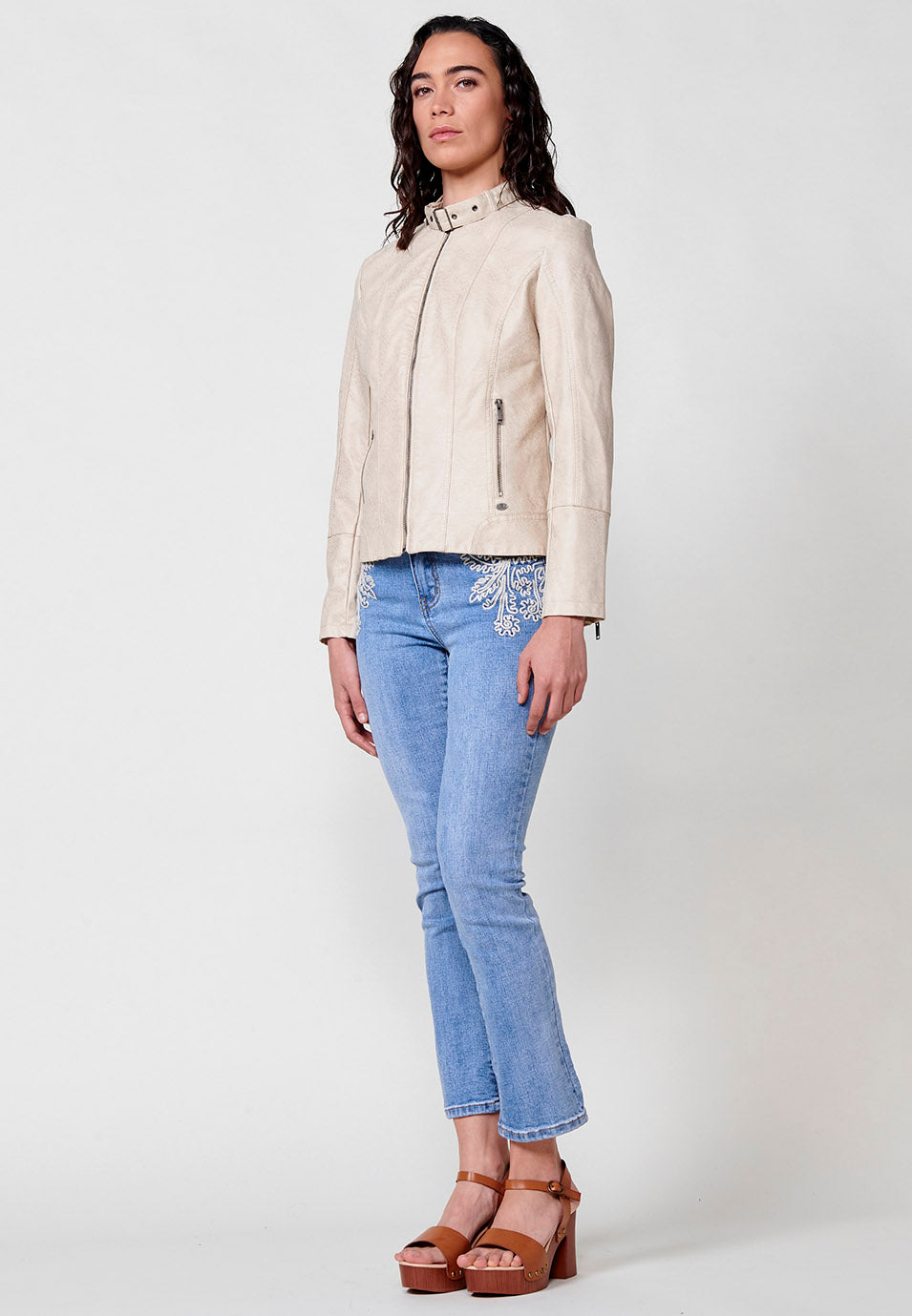 Image 9 for product 2512JA18 with color 000002