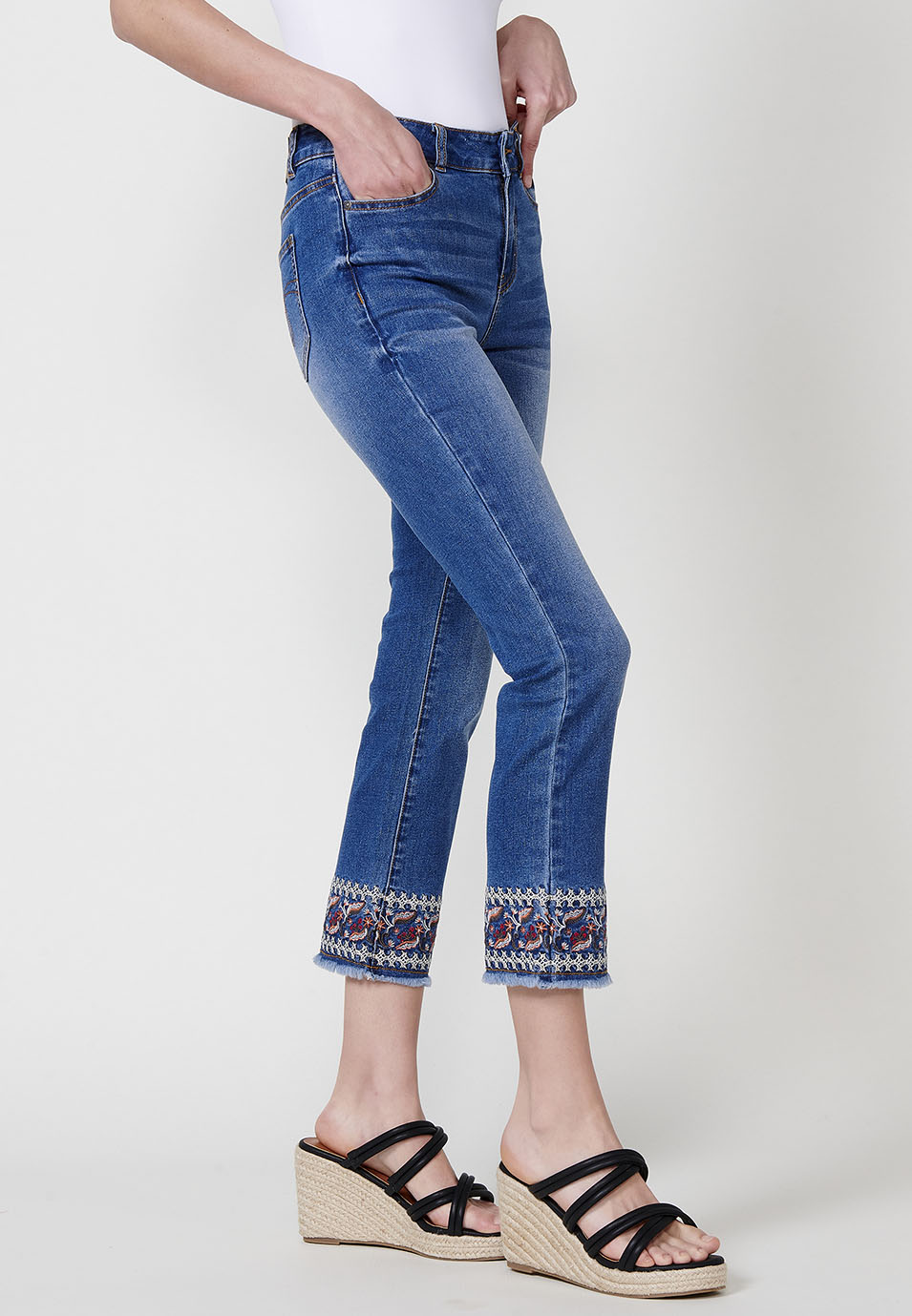 Image 3 for product 2512PT35 with color 000302