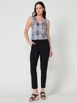 Tuta lunga con scollo drappeggiato pantaloni dritti stampa ikat da donna nero - Koroshi 2512VS70