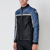 Veste bleue pour homme avec col montant, fermeture éclair sur le devant et poches. Fabriqué en 100% polyester résistant et léger.