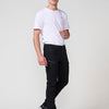 Jean style workwear pour homme en . Coupe Regular Fit, tissu extensible et fermeture zippée et boutonnée.