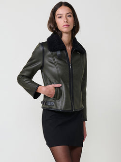Khakifarbene Damen-Fliegerjacke mit Schaffelleffekt - Koroshi 2522JA02