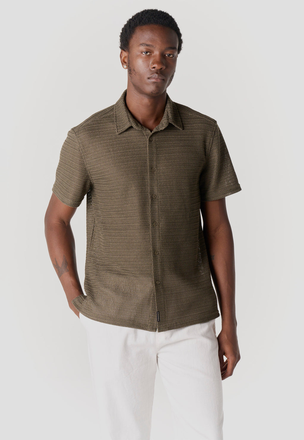 Camisa casual relaxed algodón manga corta hombre kaki - Koroshi 2611CC19