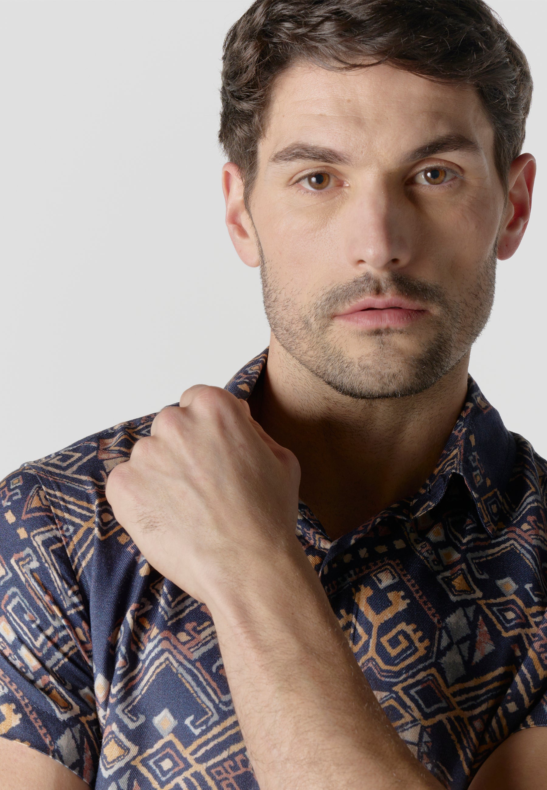 Men's all-over shirt