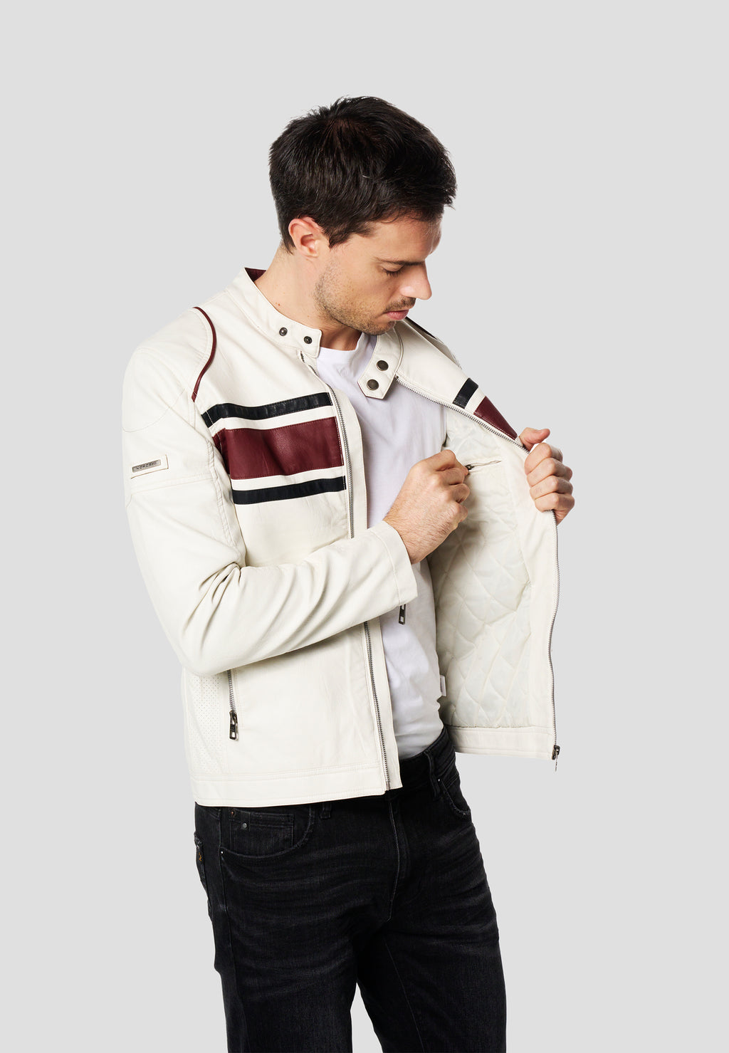 2611JA07-000030-2611JA07_000030_5