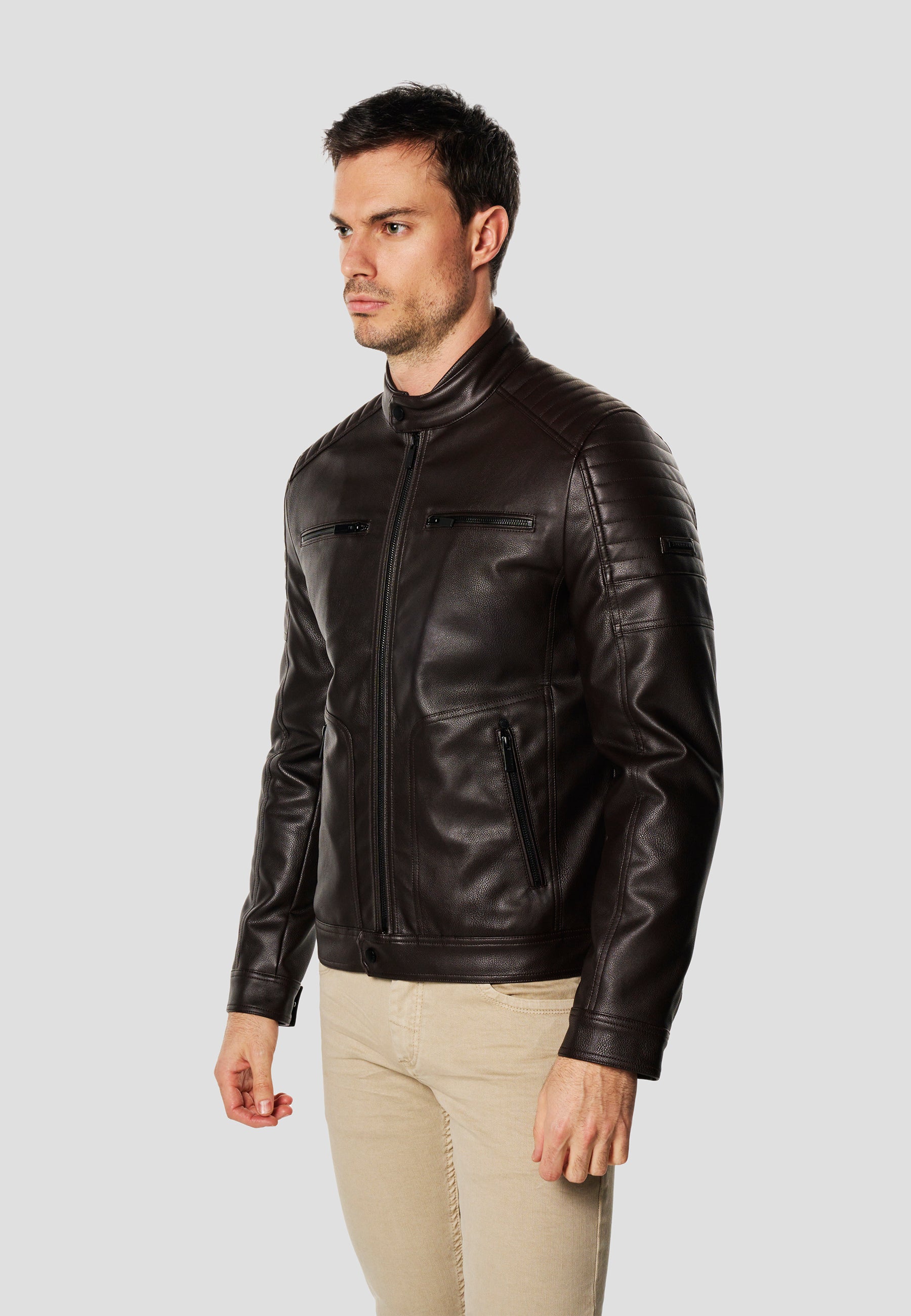 2611JA09-000181-2611JA09_000181_2