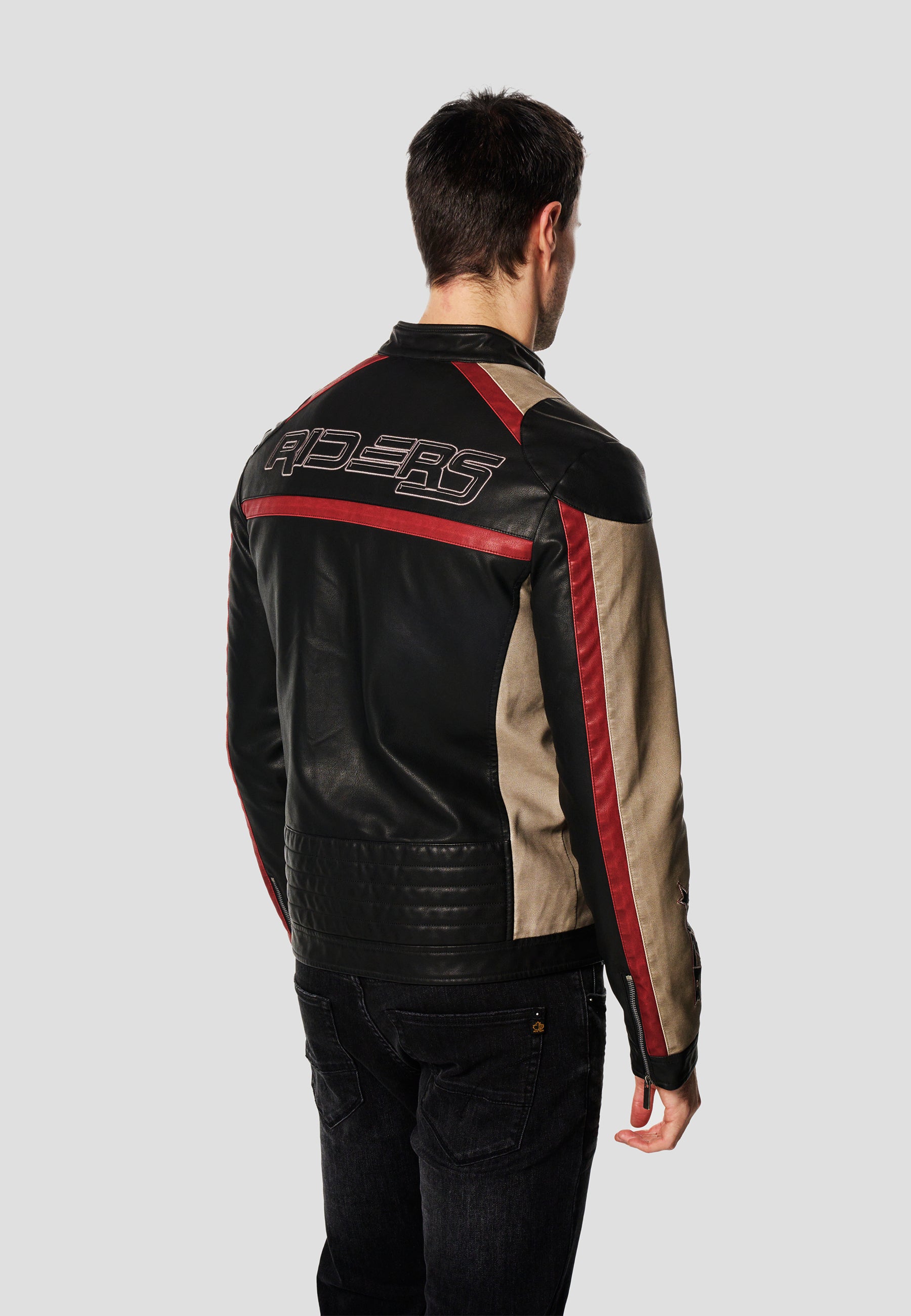 2611JA10-000003-2611JA10_000003_7