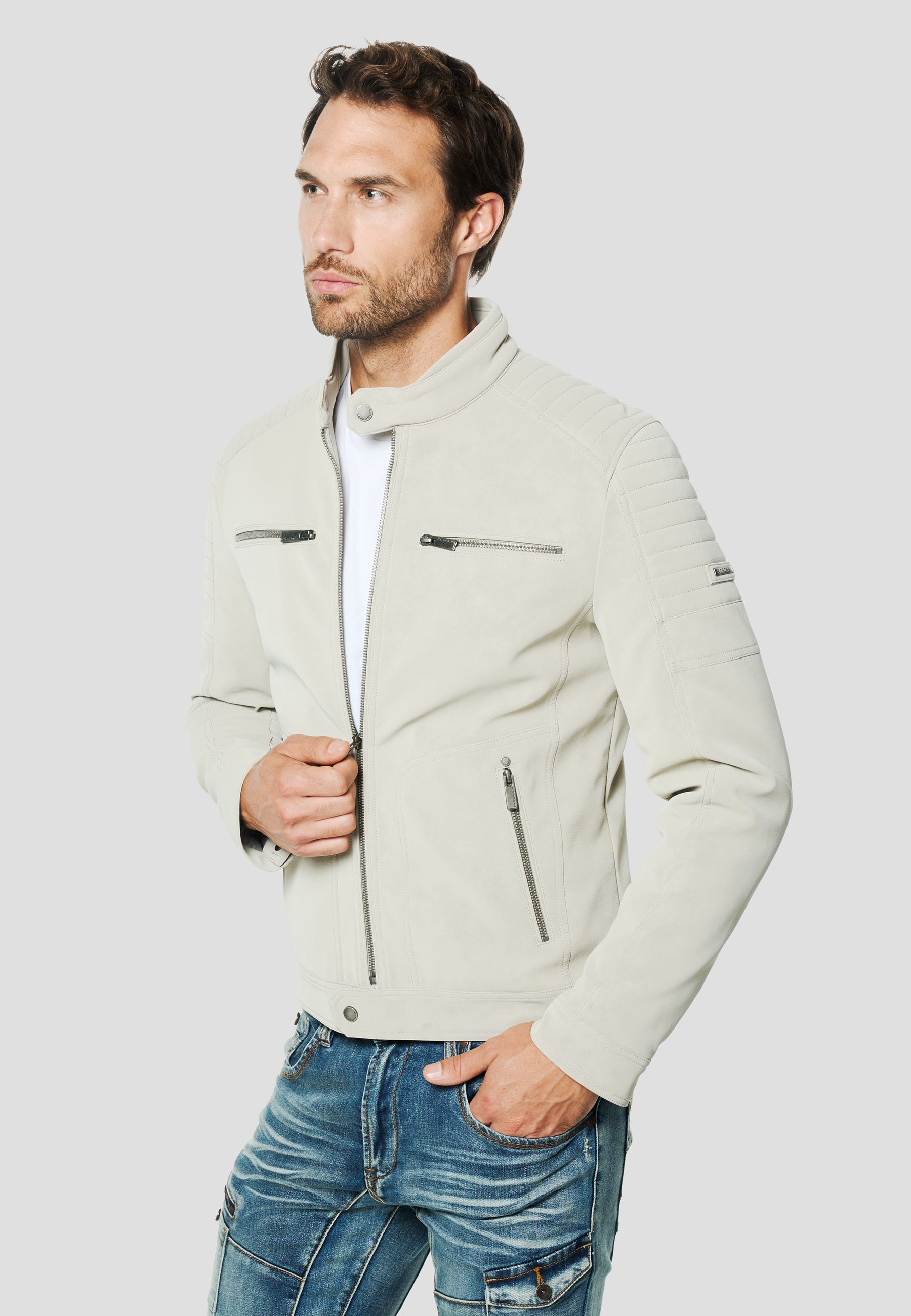 2611JA11-000130-2611JA11_000130_3