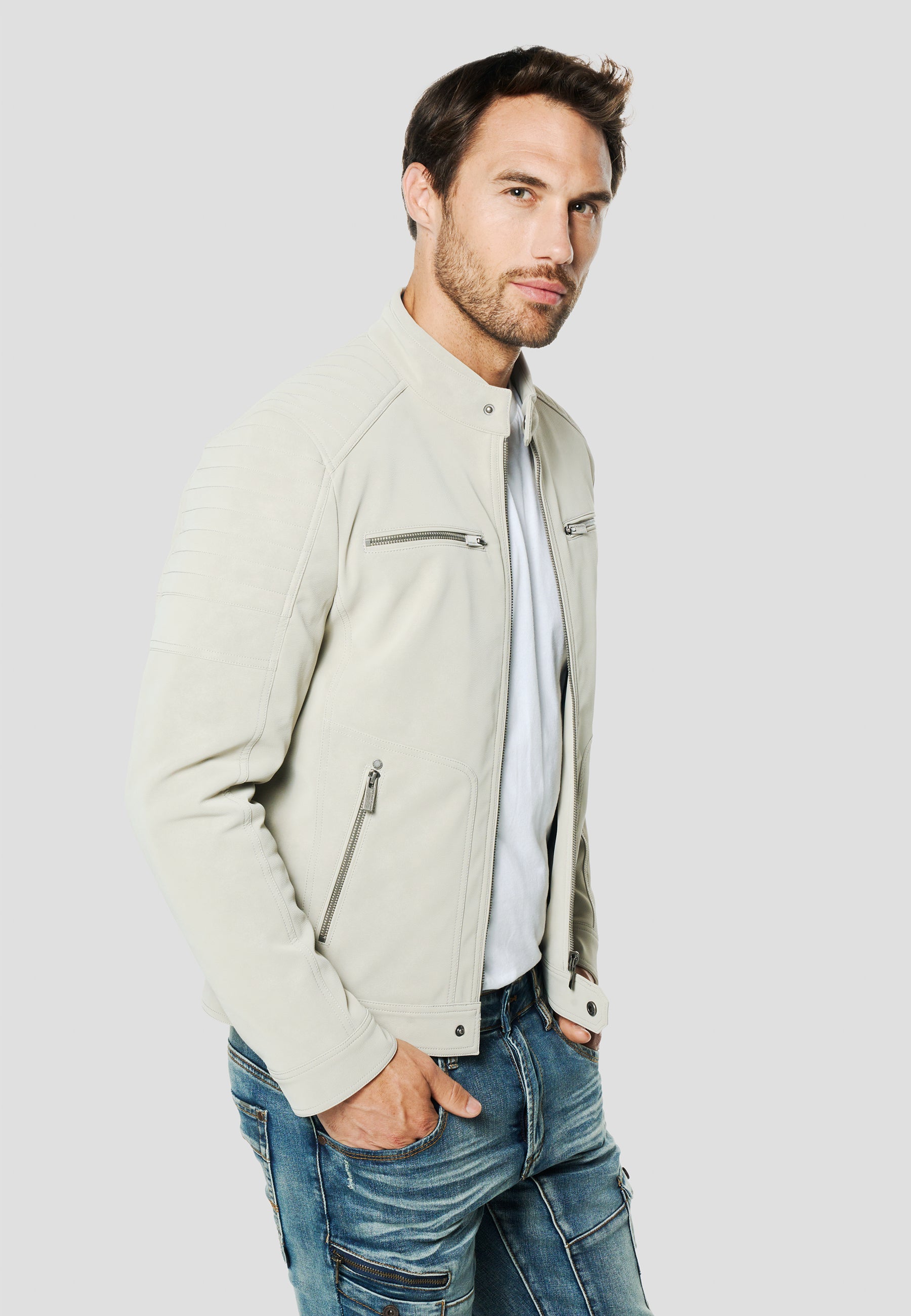 2611JA11-000130-2611JA11_000130_4