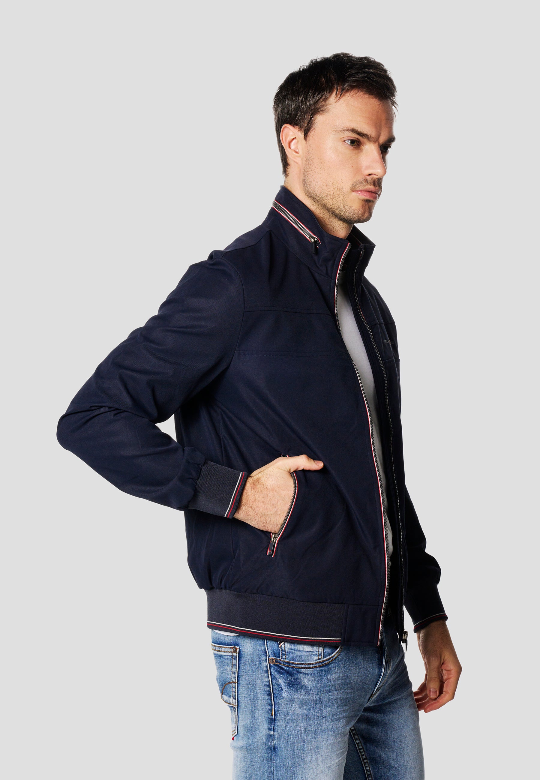 2611JA16-000039-2611JA16_000039_8