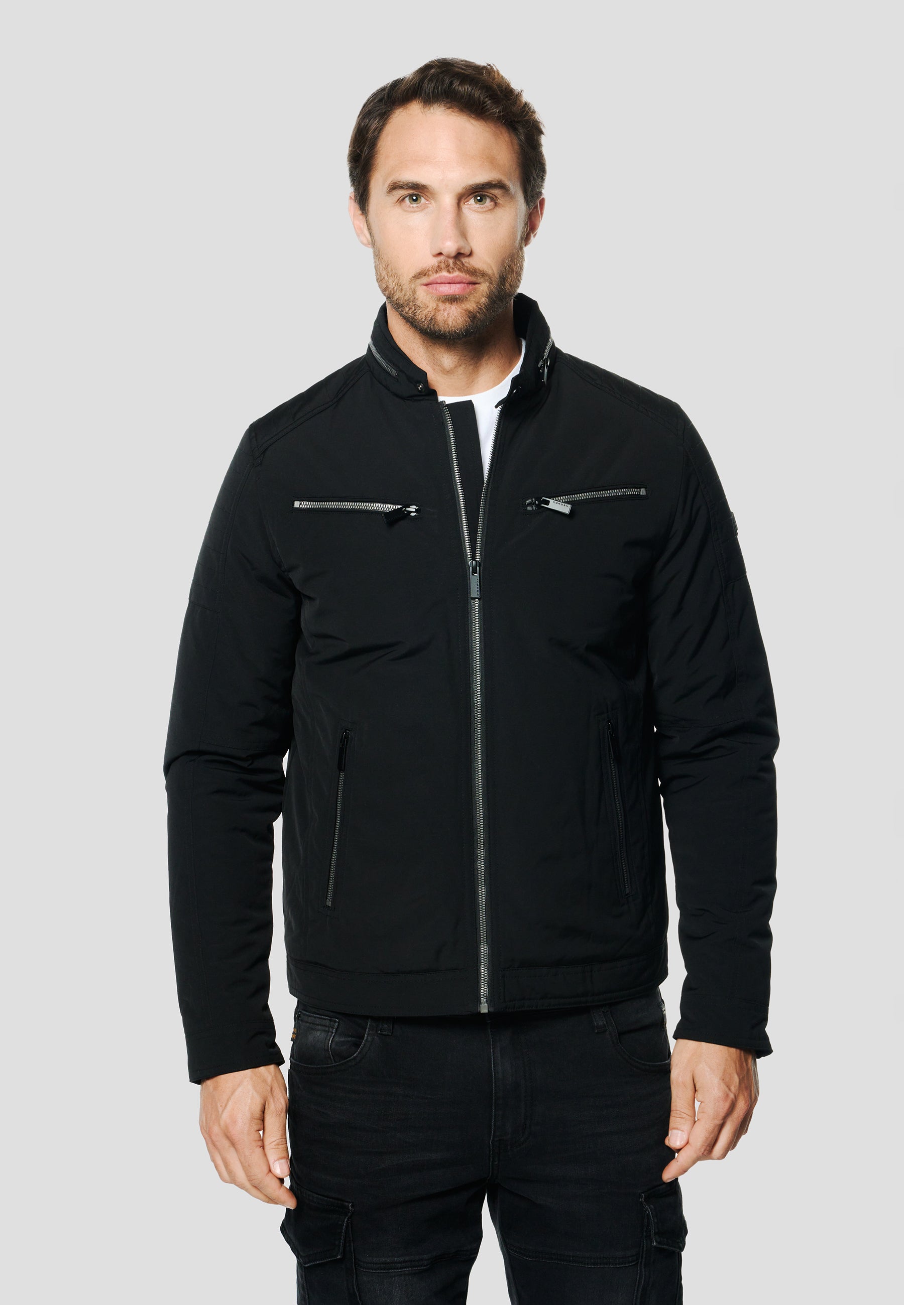 2611JA18-000003-2611JA18_000003_1