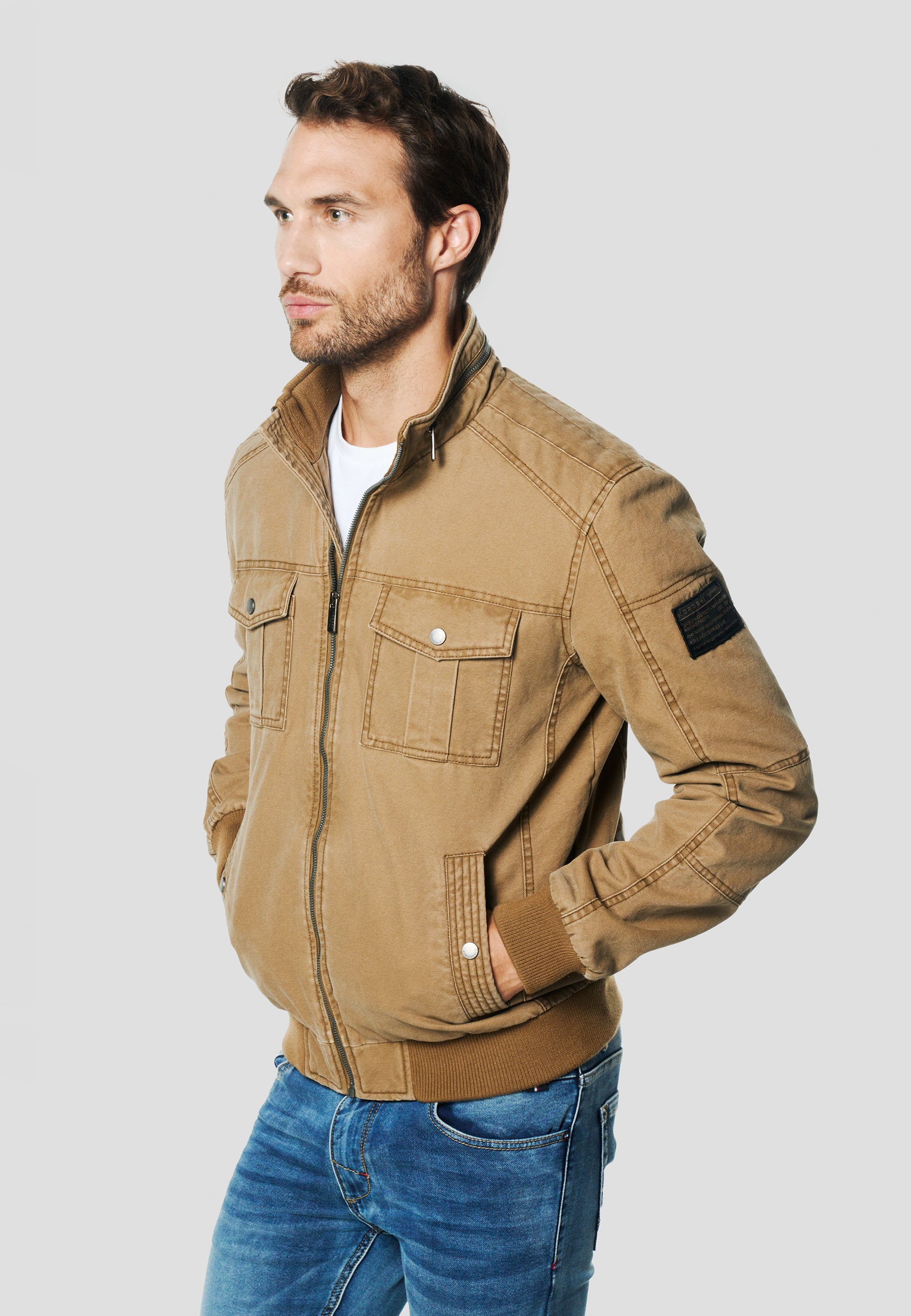 2611JA19-000139-2611JA19_000139_3