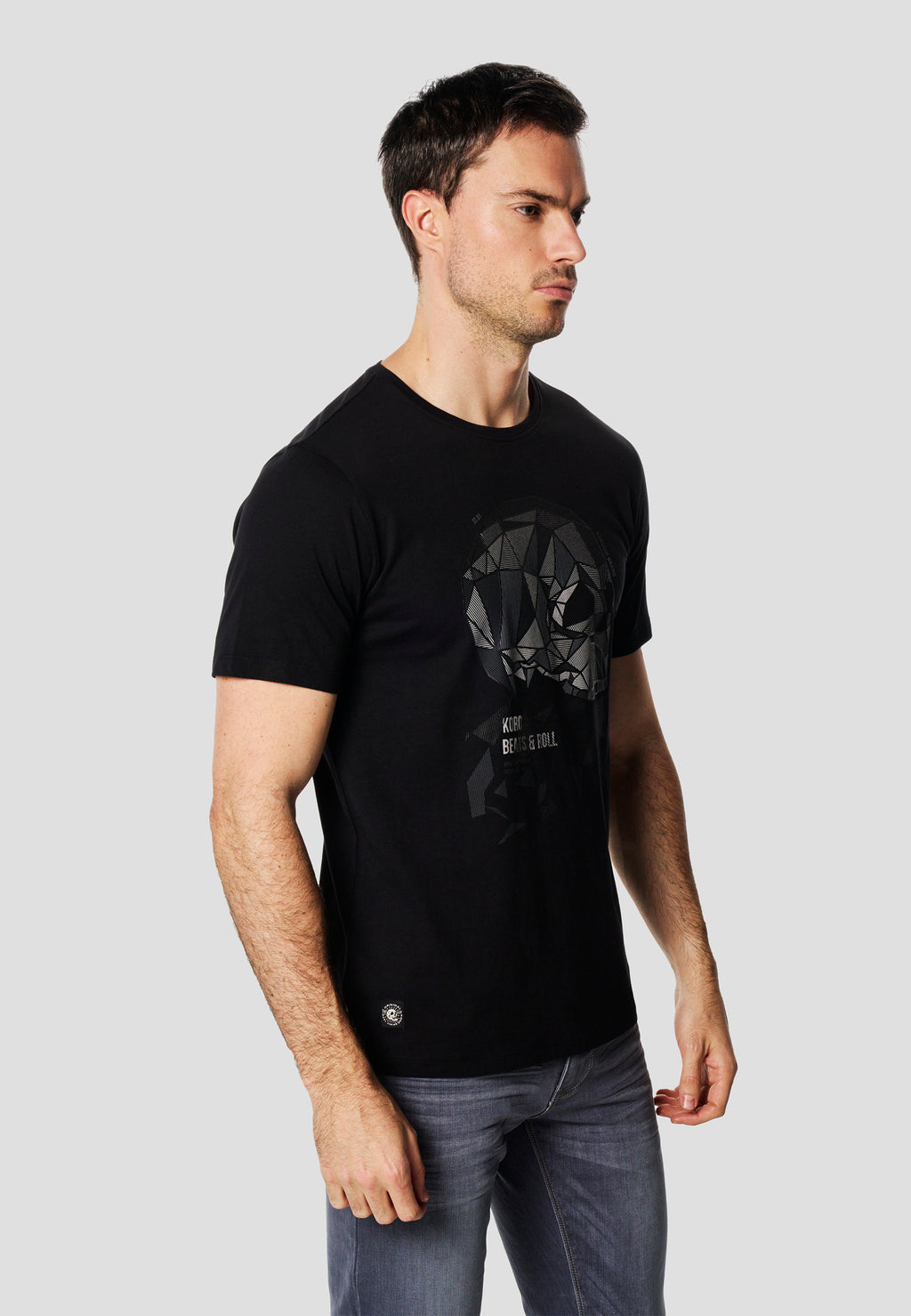 Kurzärmliges Herren-T-Shirt mit geometrischem Totenkopf-Print, Schwarz – Koroshi 2611MC15
