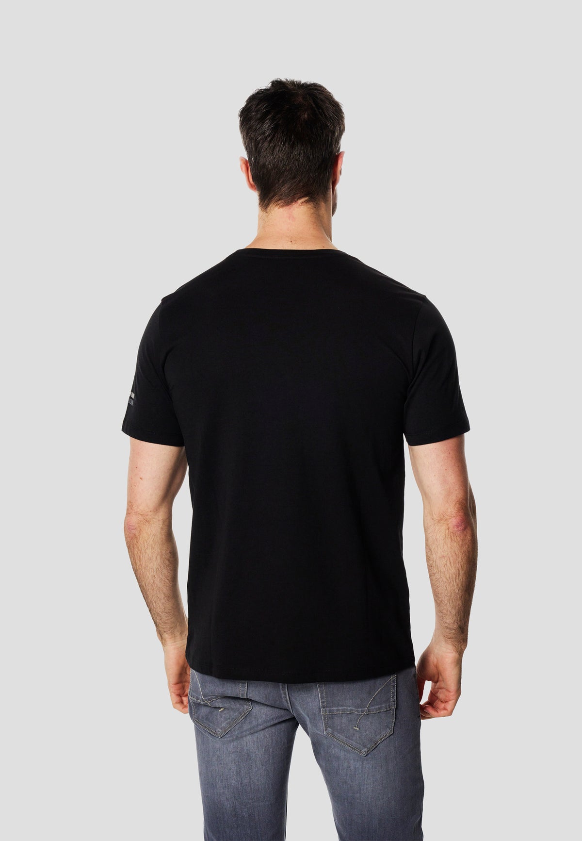 Kurzärmliges Herren-T-Shirt mit geometrischem Totenkopf-Print, Schwarz – Koroshi 2611MC15