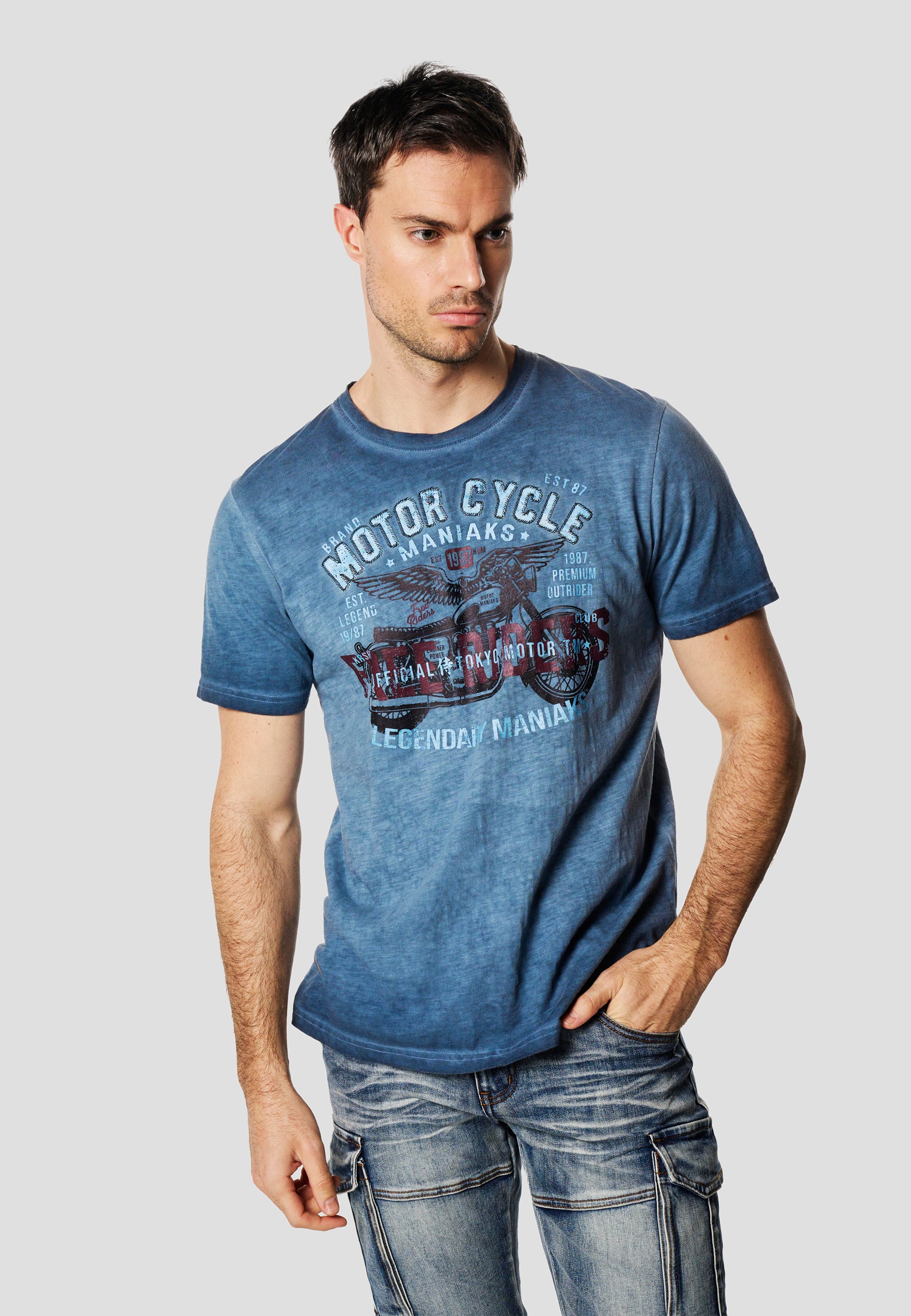 2611MC29-000123-2611MC29_000123_1