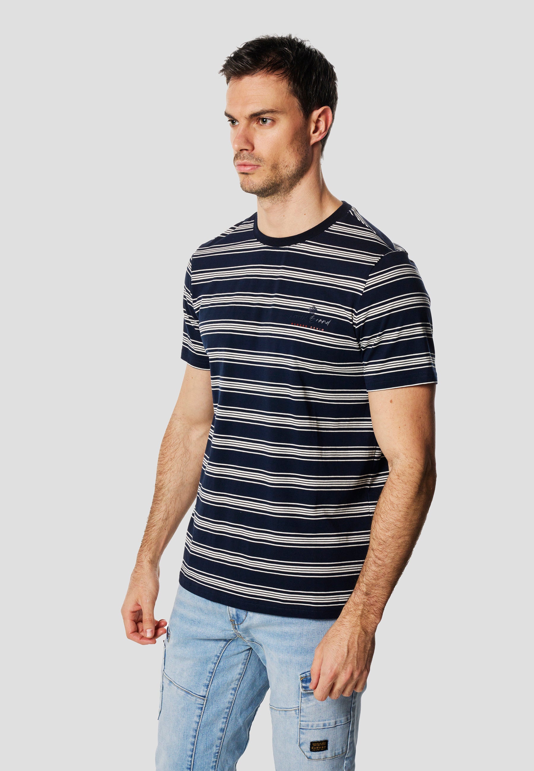 2611MC31-000039-2611MC31_000039_3