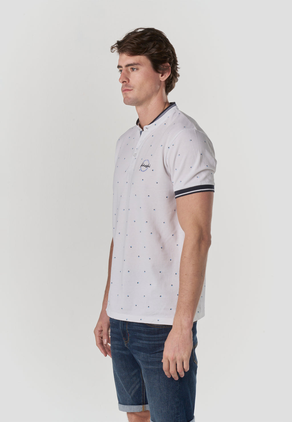 Polo col mao micro imprimé manches courtes écru homme - Koroshi 2611PC23