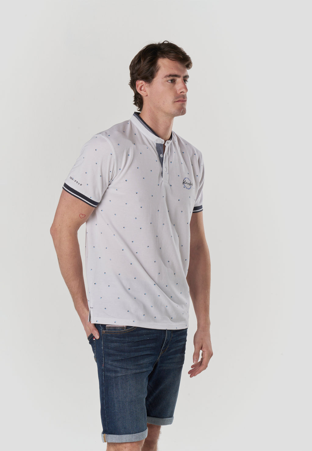 Polo col mao micro imprimé manches courtes écru homme - Koroshi 2611PC23