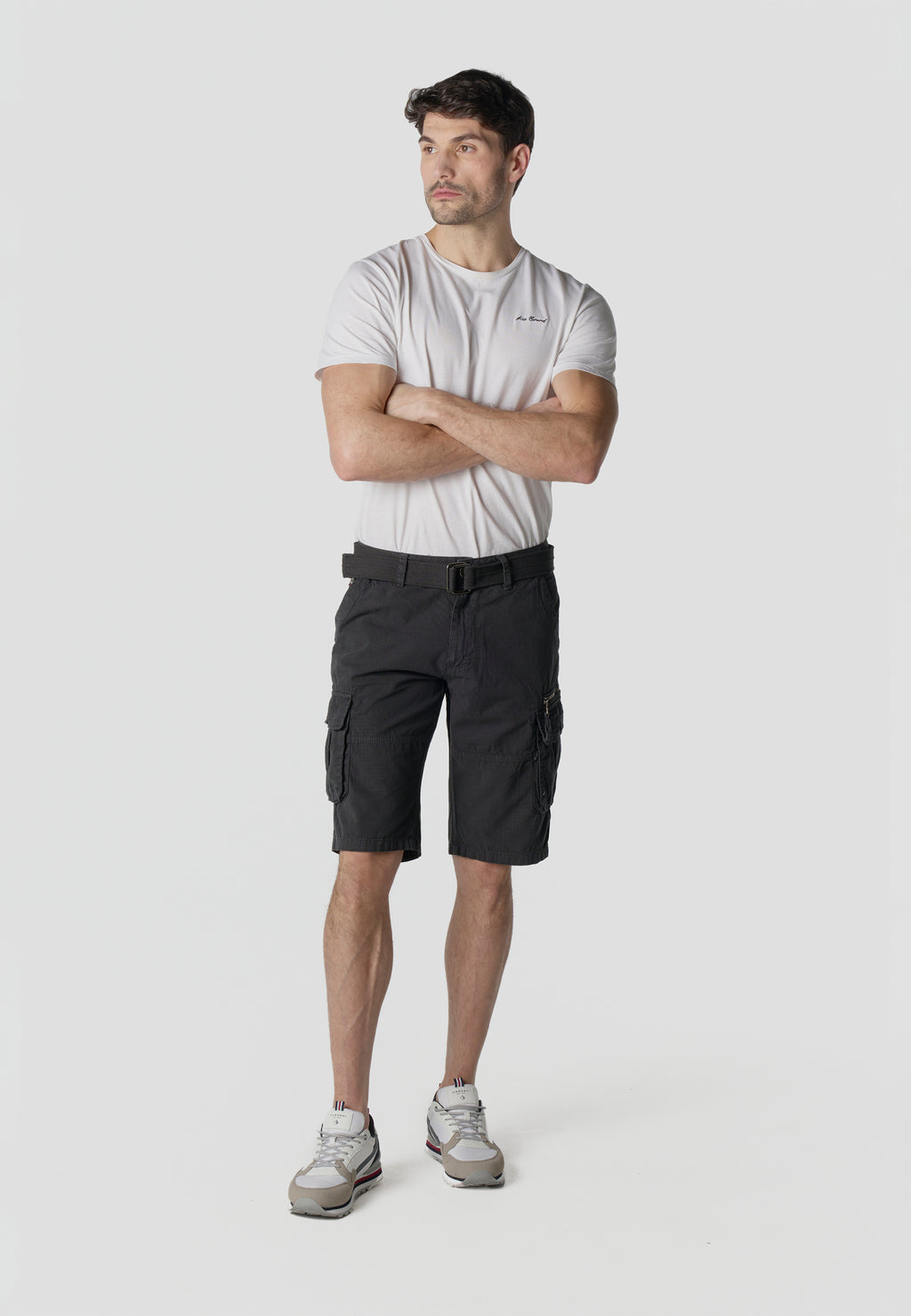 Men's relaxed cotton cargo shorts black - Koroshi 2611PS11
