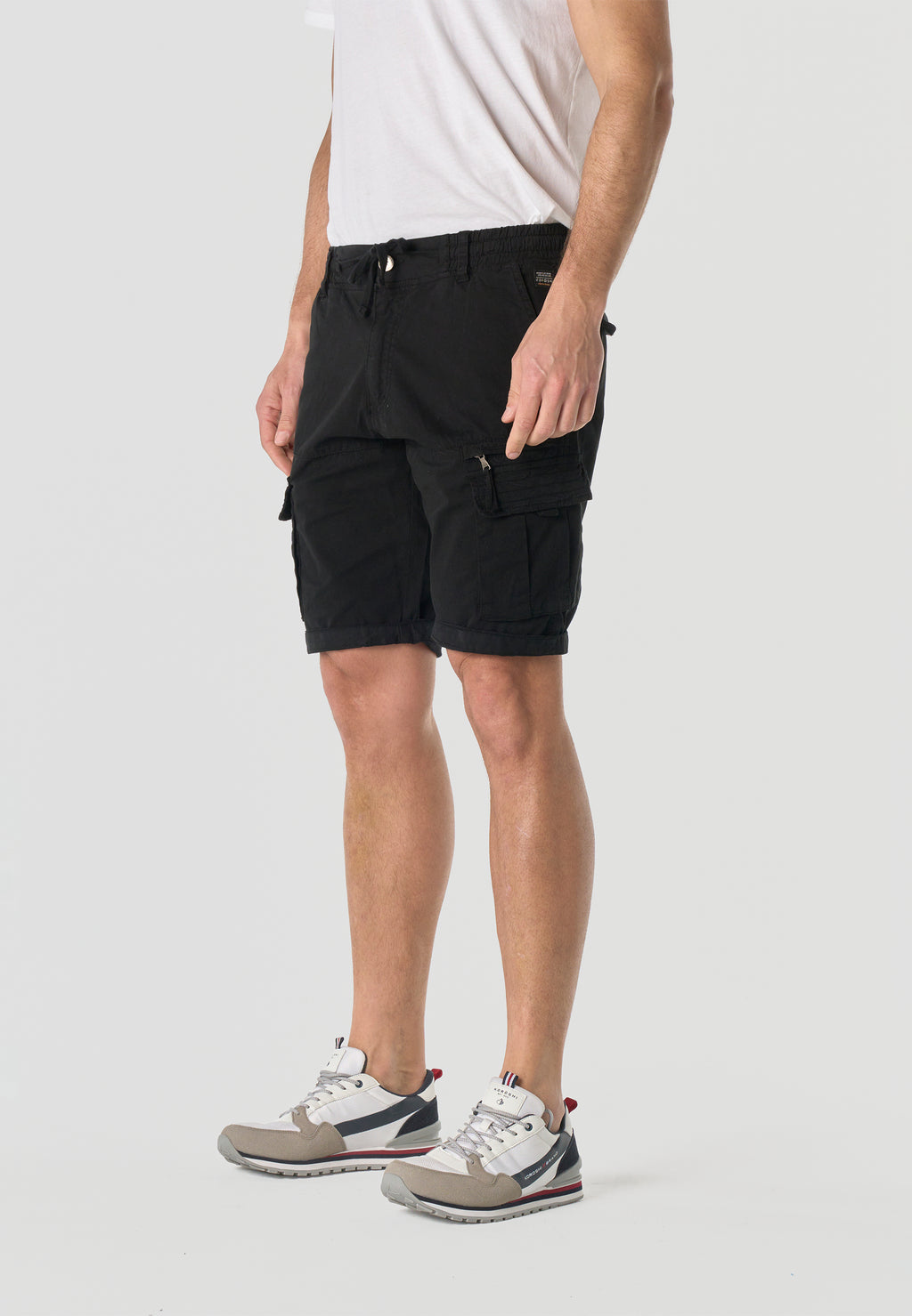 Men's relaxed cotton cargo