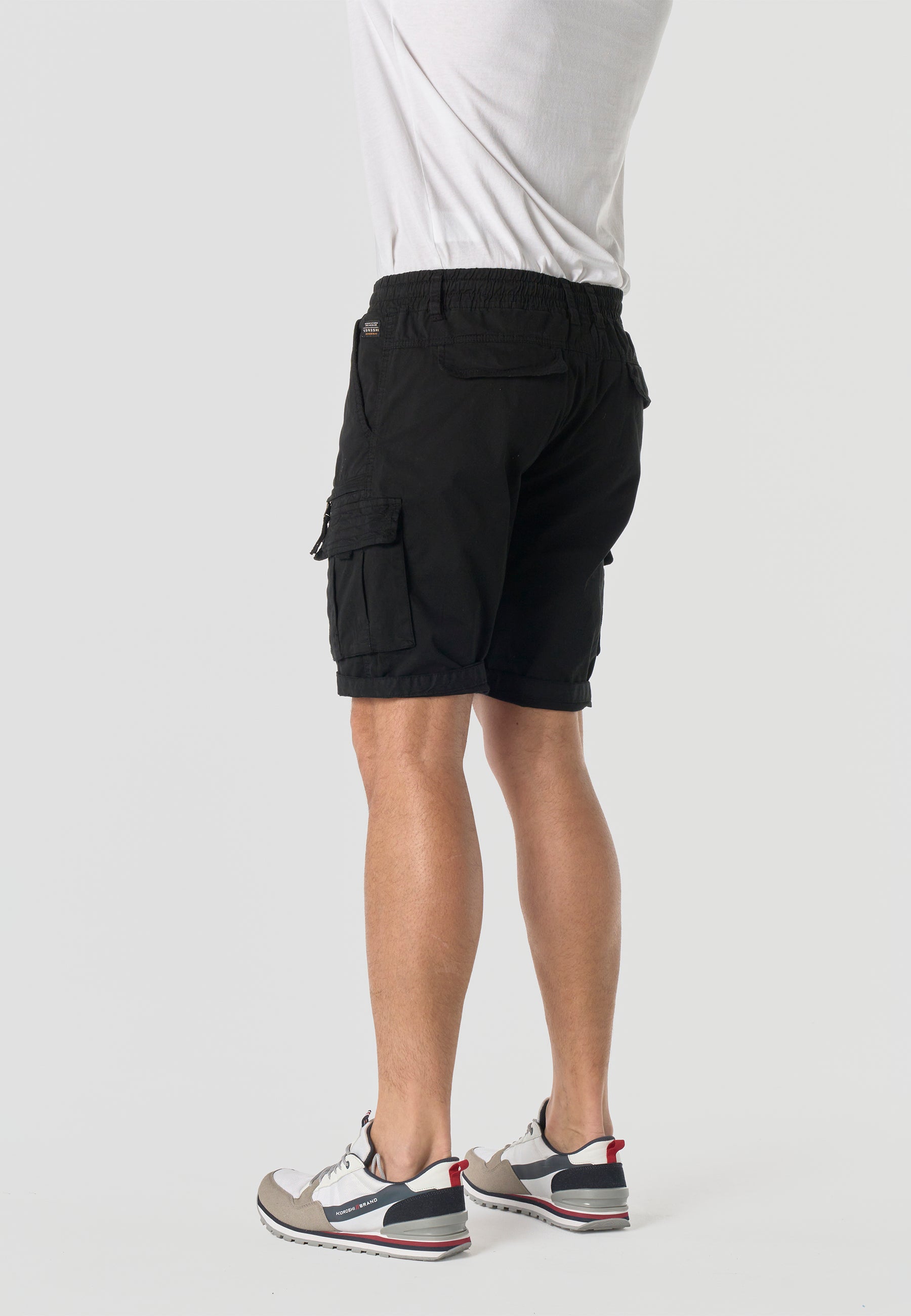 Men's relaxed cotton cargo