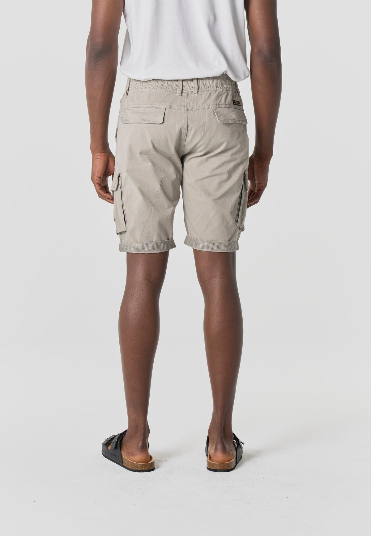 Men's relaxed cotton cargo shorts stone - Koroshi 2611PS12